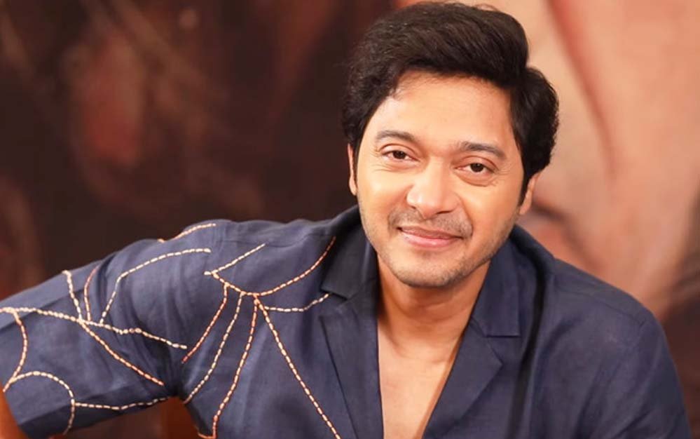 निवेश की आड़ में ठगी: मैनपुरी में श्रेयस तलपड़े समेत 12 आरोपियों पर कार्रवाई