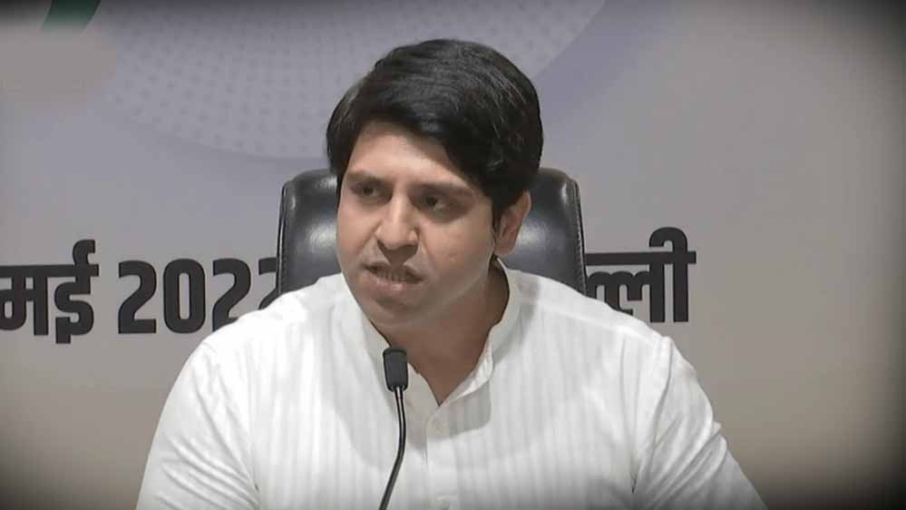शहजाद पूनावाला की मां पर हमला, CCTV वीडियो से खुला मामला—जानबूझकर कार चढ़ाई गई