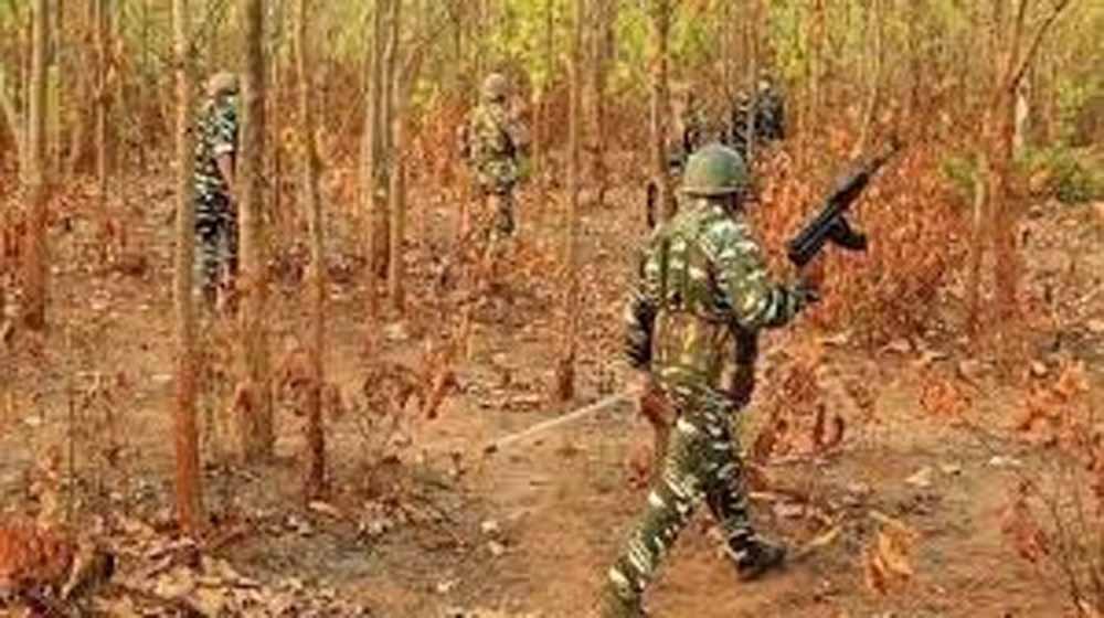 बीजापुर में कई हथियार बरामद, सुरक्षाबलों से मुठभेड़ में दो वर्दीधारी नक्सली ढेर