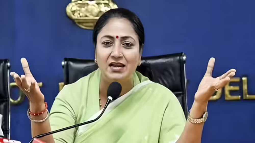 दिल्ली में बेटियों के लिए नई योजना, रेखा गुप्ता सरकार देगी आर्थिक मजबूती