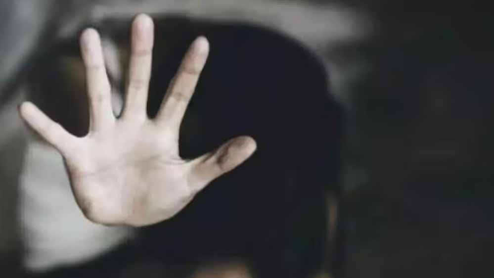 सफाई कर्मचारी की बेटी से भिलाई में गैंगरेप, 7 साल तक कई बार मिटाई हवस, दो गिरफ्तार, 4 की तलाश जारी