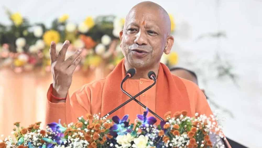 योगी सरकार का असर: सीएम डैशबोर्ड में हमीरपुर टॉप, बुनियादी सुविधाओं के विस्तार से यूपी बना ‘उत्तम प्रदेश’