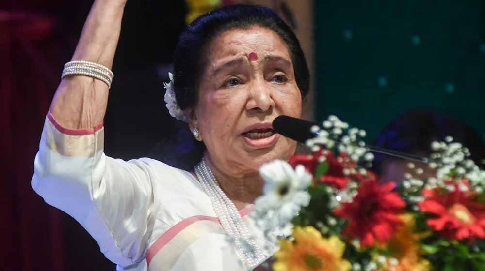 12 हजार से ज्यादा गीतों की आवाज़ थमी, आशा भोसले का शानदार सफर हुआ खत्म
