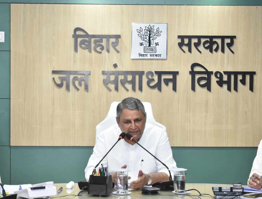 डिप्टी CM विजय चौधरी की अफसरों को चेतावनी, बाढ़ तैयारियों में कोताही बर्दाश्त नहीं