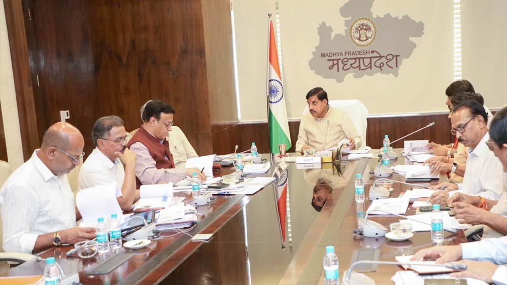 नई सड़कों से बदलेगी रफ्तार, CM डॉ. यादव बोले- मेट्रोपॉलिटन क्षेत्रों का होगा तेज विकास
