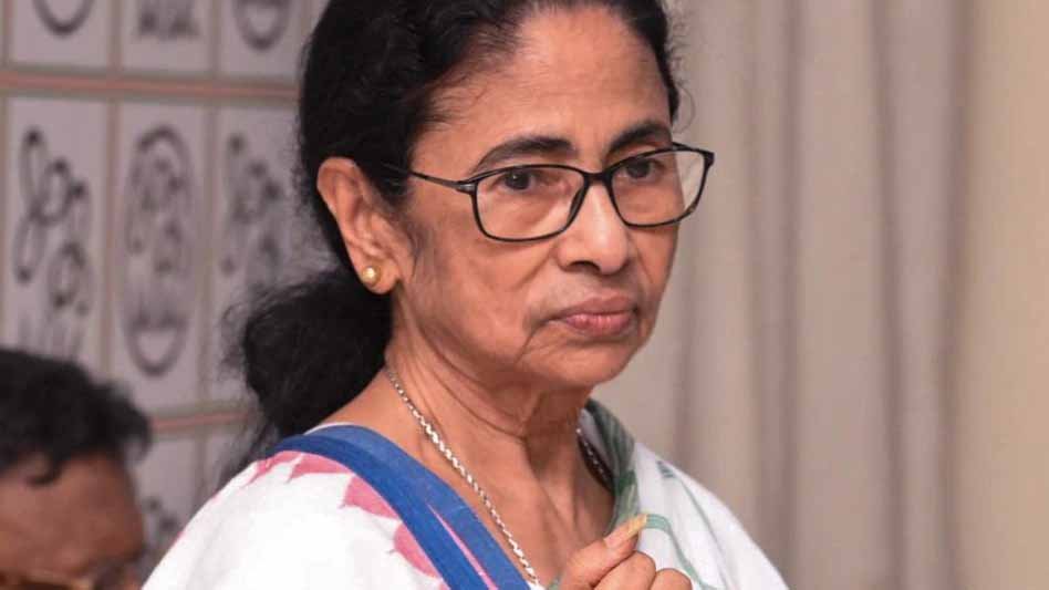 ममता बनर्जी के लिए बढ़ी मुश्किलें? पार्टी में अंदरूनी कलह की चर्चा तेज