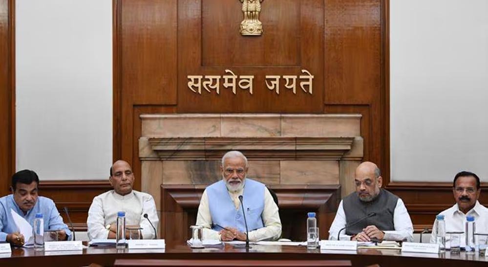 BJP में नई सियासी हलचल! पंकज चौधरी और हर्ष मल्होत्रा की नई भूमिका से कैबिनेट फेरबदल की चर्चा तेज