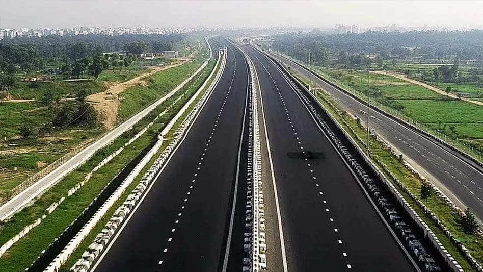यूपी में 10 नए सुपर हाईवे, गंगा एक्सप्रेसवे के साथ जुड़ेंगे विंध्य, चित्रकूट और नोएडा