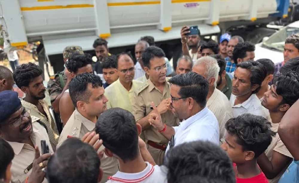 त्योहार पर कुर्बानी और सबूत छिपाने का आरोप, इटखोरी में दो गिरफ्तार; इलाके में तनाव