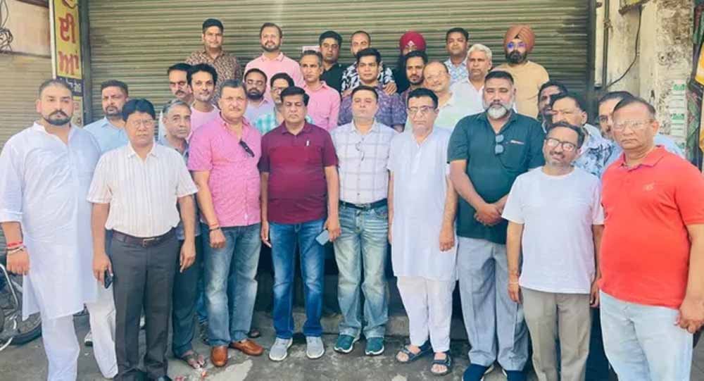 केमिस्ट एसोसिएशन की हड़ताल का असर, पंजाब के अस्पतालों में उमड़ी भारी भीड़