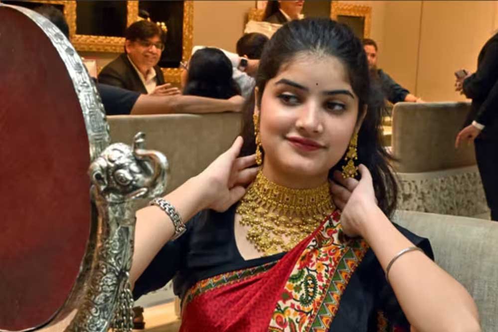 सोने के भाव में तेजी, चांदी 2.60 लाख रुपए के पार; वैश्विक बाजारों का असर