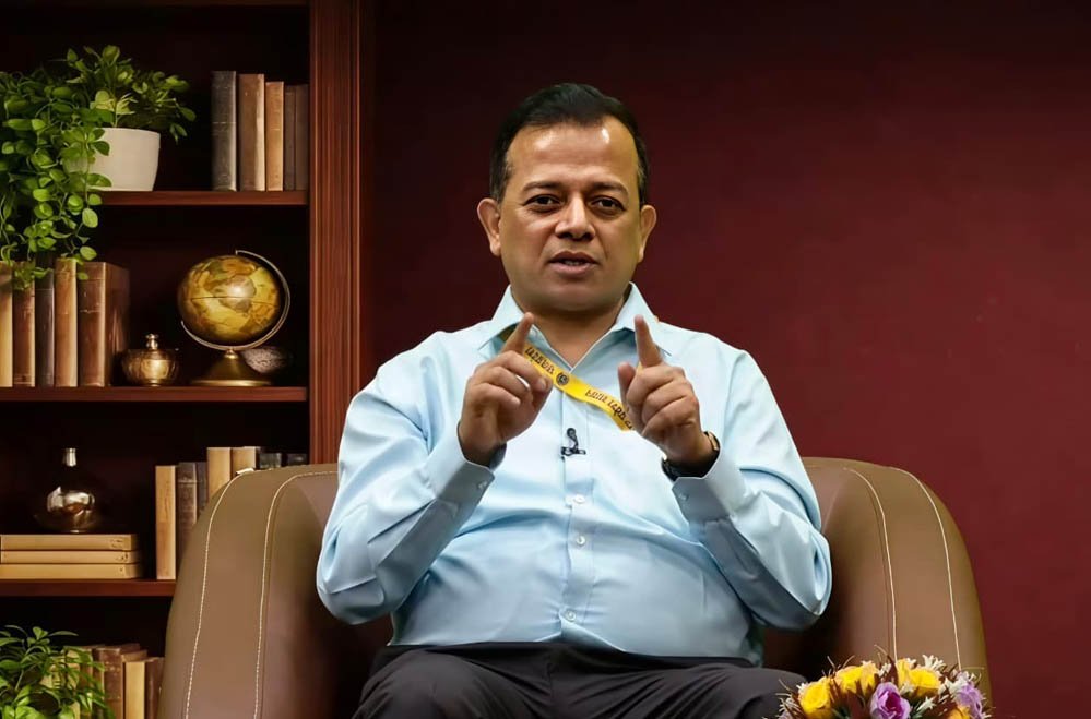 यूट्यूब लाइव संवाद में लाखों शिक्षकों से जुड़े अपर मुख्य सचिव पार्थ सारथी सेन शर्मा, कक्षा कक्ष को बताया शिक्षा सुधारों का केंद्र