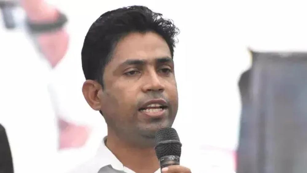 फरार TMC नेता जहांगीर खान का आखिर हुआ अरेस्ट, नेपाल सीमा के पास STF ने दबोचा