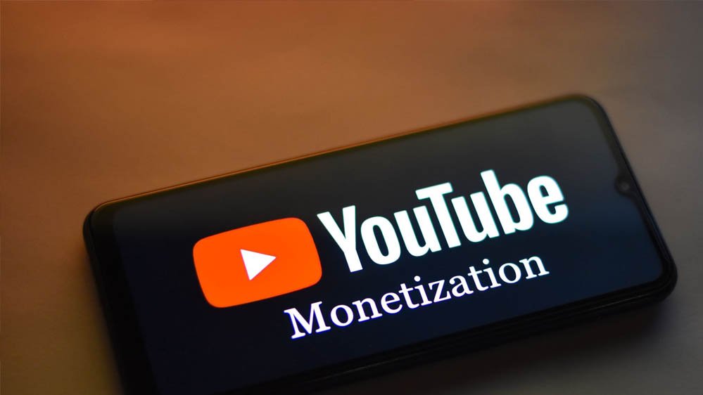 YouTube का बड़ा फैसला: Monetization के लिए बढ़ी शर्तें, 1,000 सब्सक्राइबर के साथ ये टारगेट करना होगा पूरा