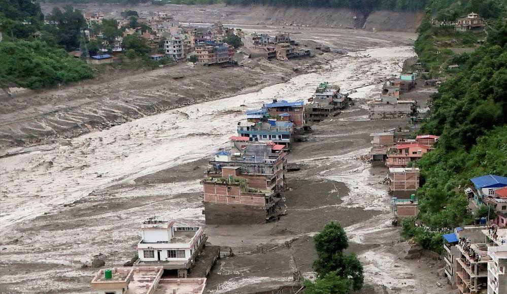 3 दिन बाद आएगा आसमानी ‘राक्षस’! 1200 ओलंपिक पूल जितनी विशाल चट्टान को लेकर बढ़ी हलचल