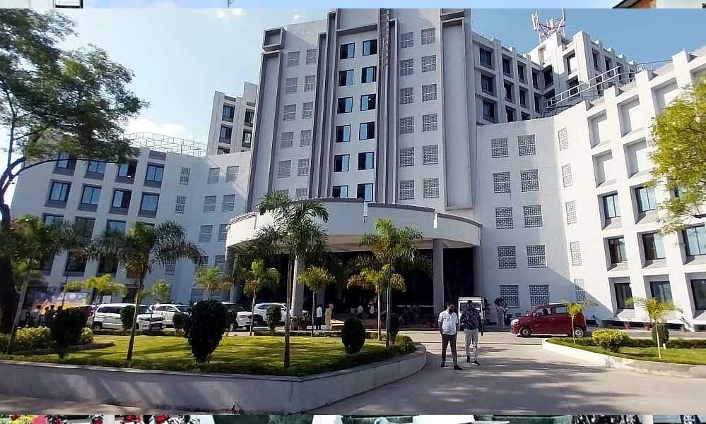 प्रॉपर्टी टैक्स वसूली के लिए छुट्टी भी निरस्त! सोमवार तक मिलेगा 6 प्रतिशत की छूट का लाभ