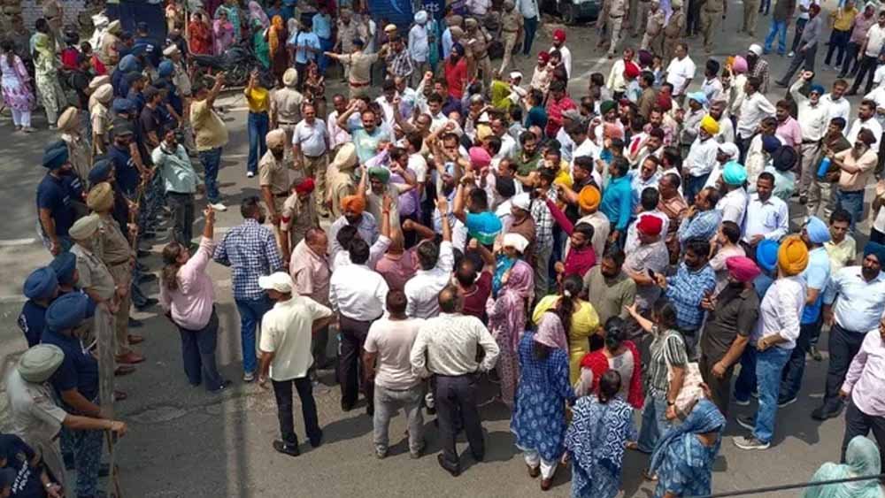 हड़ताल पहले खत्म करो, फिर होगी बात! पंजाब सरकार ने मिनिस्टीरियल यूनियन से बैठक की रद्द