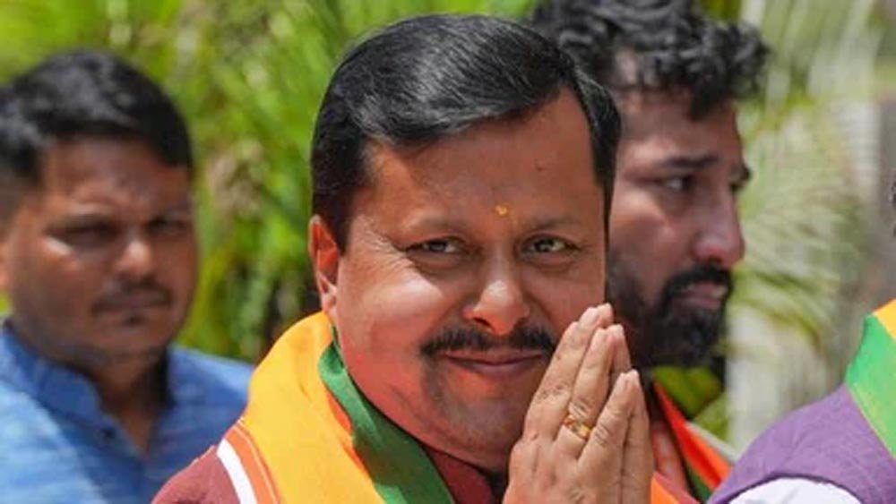 बाढ़ से 50 लाख लोग प्रभावित, नितिन नवीन ने दान किया तीन महीने का राज्यसभा सांसद वेतन
