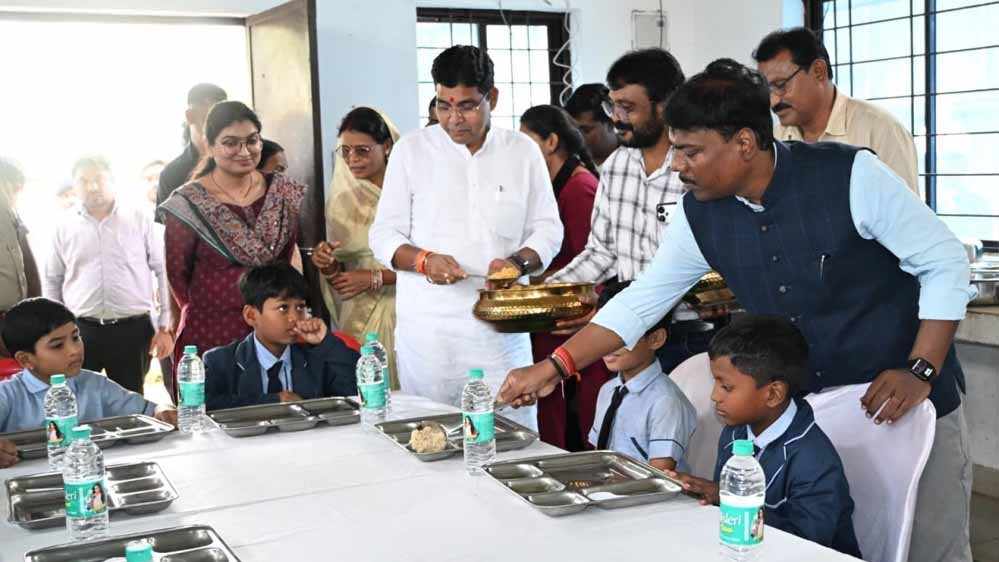 नारायणपुर में कुपोषण के खिलाफ बड़ी पहल, 13 हजार से ज्यादा स्कूली बच्चों को मिलेगा मुफ्त पौष्टिक नाश्ता