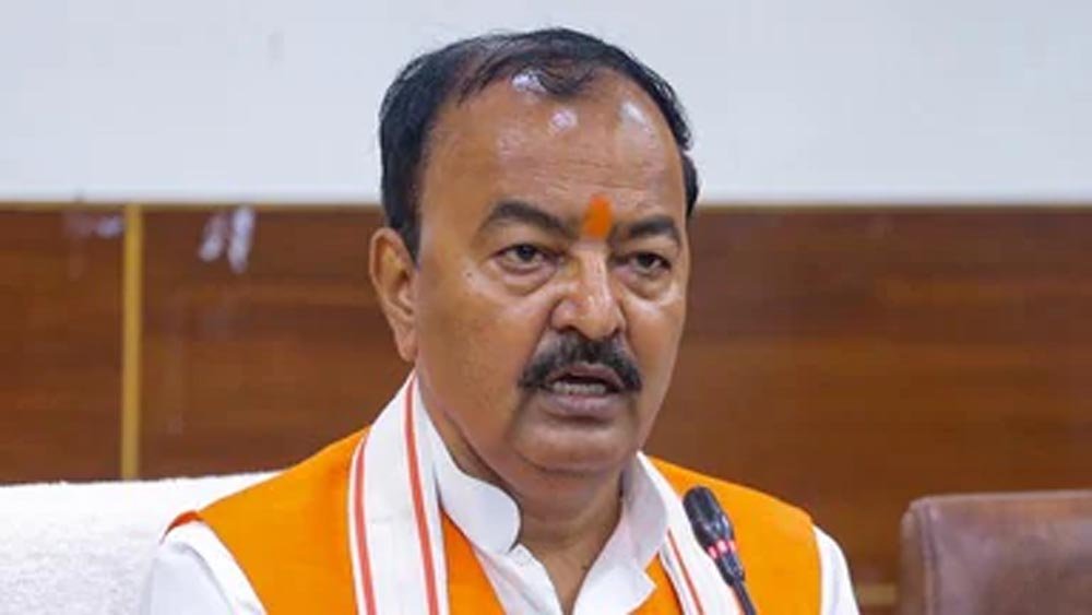 डिप्टी CM केशव मौर्य का सख्त संदेश, लापरवाह और अनुशासनहीन अफसरों पर जारी रहेगा एक्शन