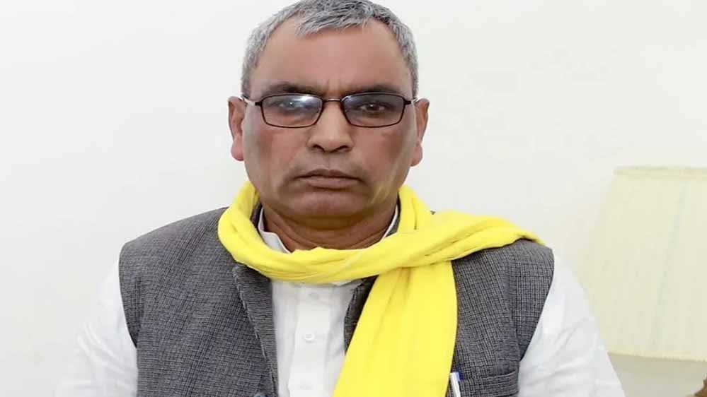 पैदाइश पर टिप्पणी से भड़के ओम प्रकाश राजभर, बोले- राजभर समाज में गरीब परिवार में जन्म लेना क्या गुनाह है?
