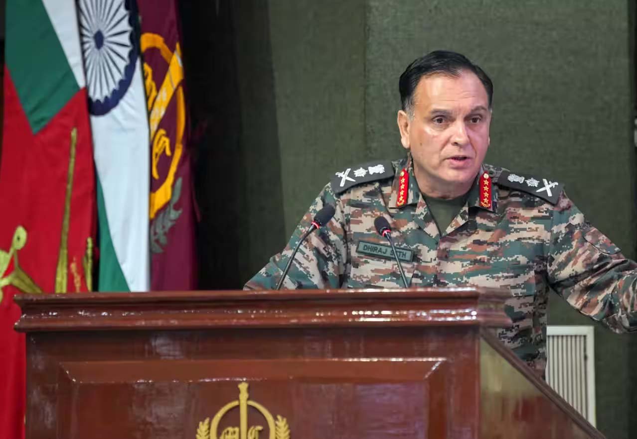 ड्रोन से महंगे हथियारों को खतरा, जनरल धीरज सेठ बोले- नई तकनीक के साथ पुराने हथियार भी कारगर