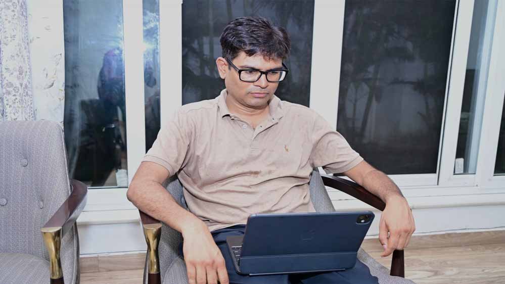 विकास परियोजनाओं को गति देने पर जोर, वित्त मंत्री ओपी चौधरी ने की समीक्षा बैठक