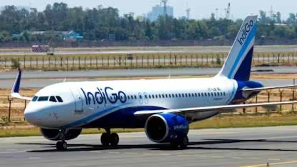 बच्चे के साथ IndiGo में सफर हुआ महंगा, अब ₹1,000 तक अतिरिक्त किराया देना होगा