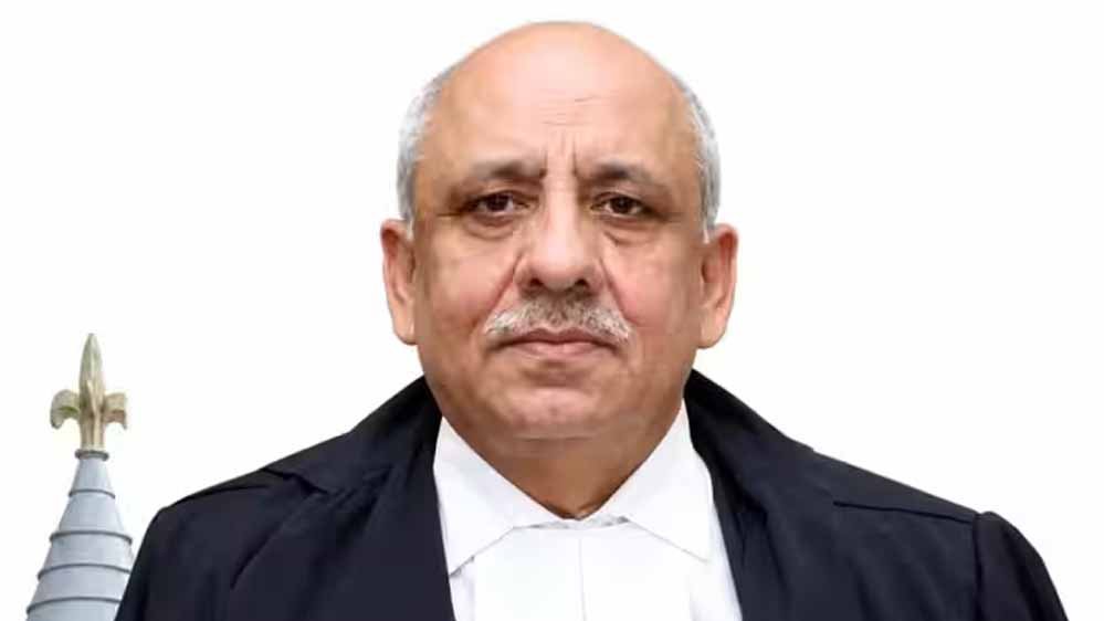 3 साल में 8,788 मामलों का फैसला देने वाले पूर्व जस्टिस का बड़ा फैसला, PM फंड में देंगे ₹1 करोड़