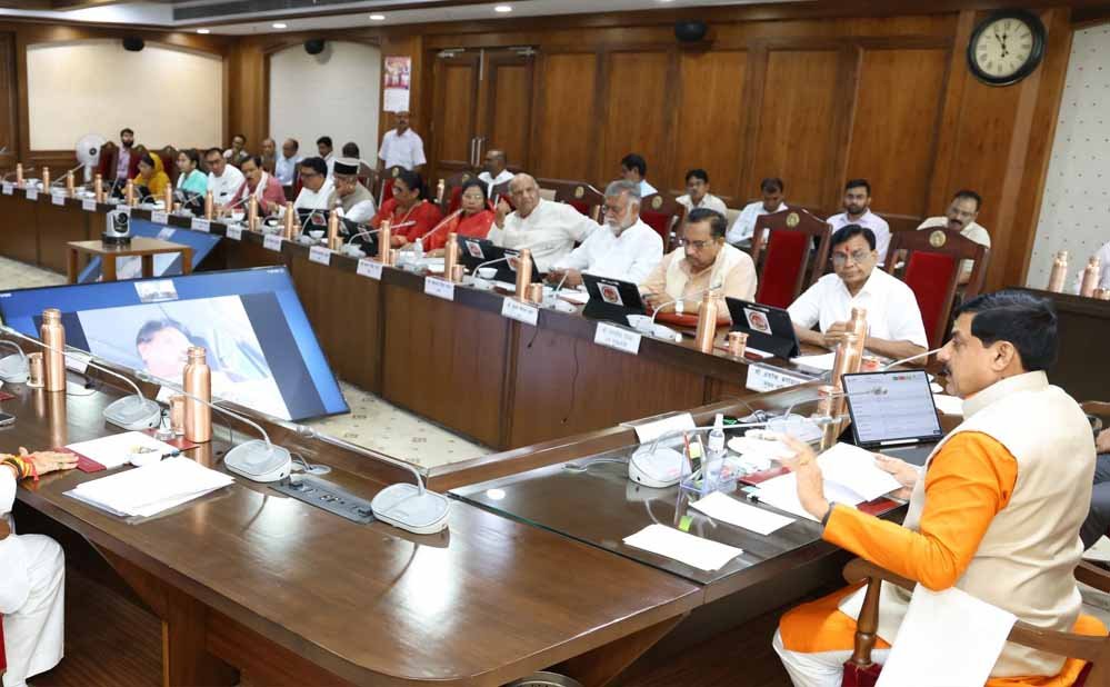 MP में विकास कार्यों को रफ्तार, 13,790 करोड़ रुपये की योजनाओं को मिली स्वीकृति