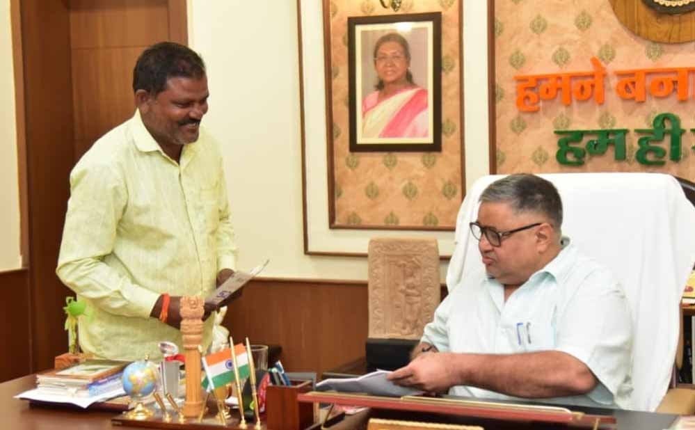 मंत्री राजेश अग्रवाल ने सुनीं नागरिकों की समस्याएं, जनसेवा को बताया सुशासन की प्राथमिकता