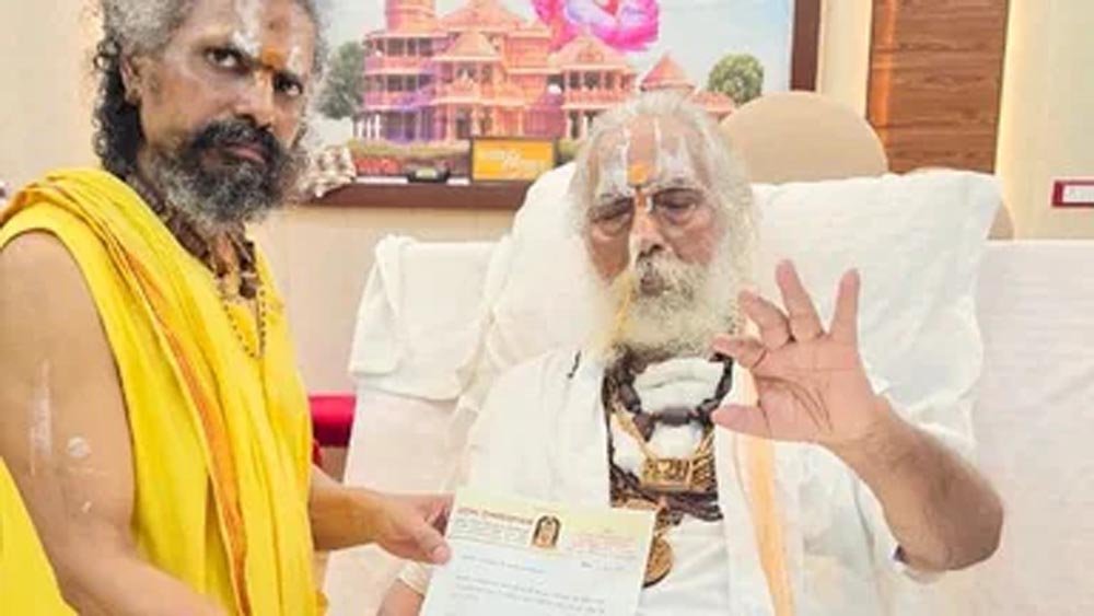 जन्माष्टमी पर पंचरत्नी पोशाक में सजेगा ठाकुरजी का स्वरूप, रात 12 बजे होगा जन्माभिषेक