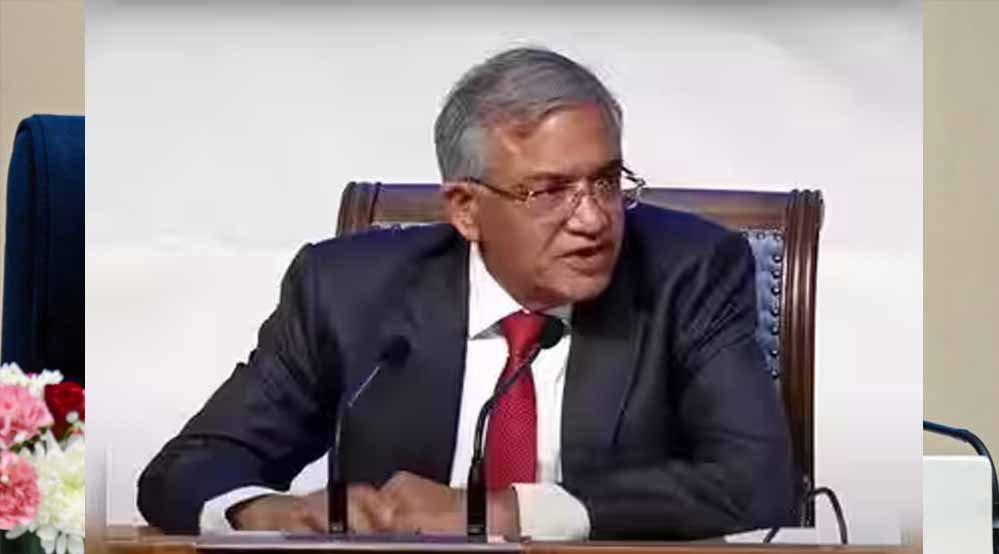 चुनाव आयोग में SIR को लेकर घमासान? 14 आपत्तियों की रिपोर्ट पर EC ने बताया सच