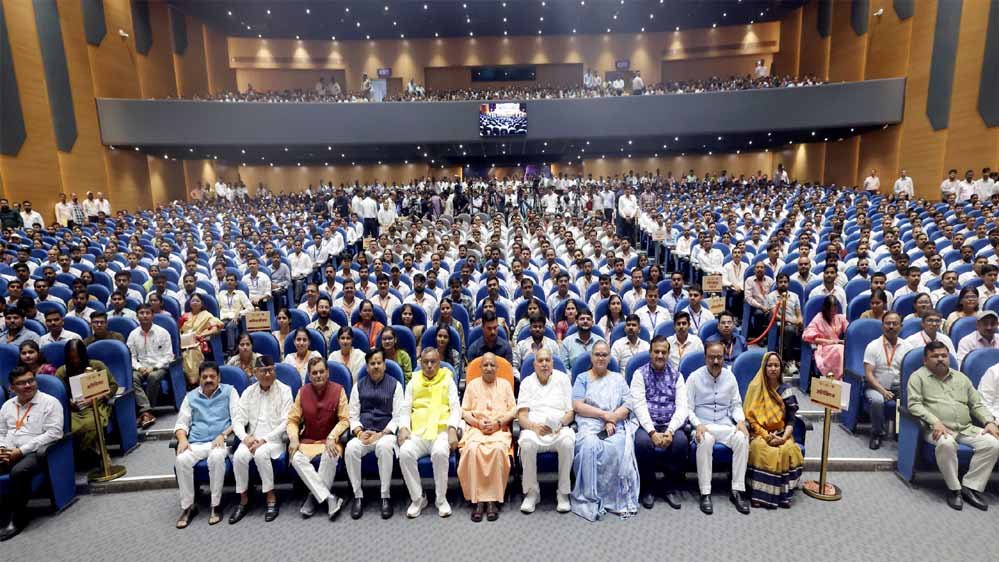 अभ्यर्थियों ने कहा- बिना सोर्स-सिफारिश और हेरफेर के योग्यता व मेहनत के आधार पर मिली सरकारी नौकरी