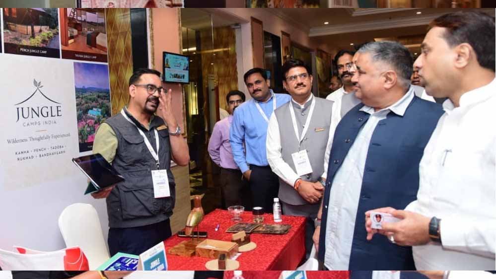 पर्यटन को रोजगार, स्थानीय अर्थव्यवस्था और महिला-जनजातीय सशक्तिकरण से जोड़ने पर जोर, उत्कृष्ट पर्यटन हितधारकों को राज्य स्तरीय पुरस्कार से किया गया सम्मानित