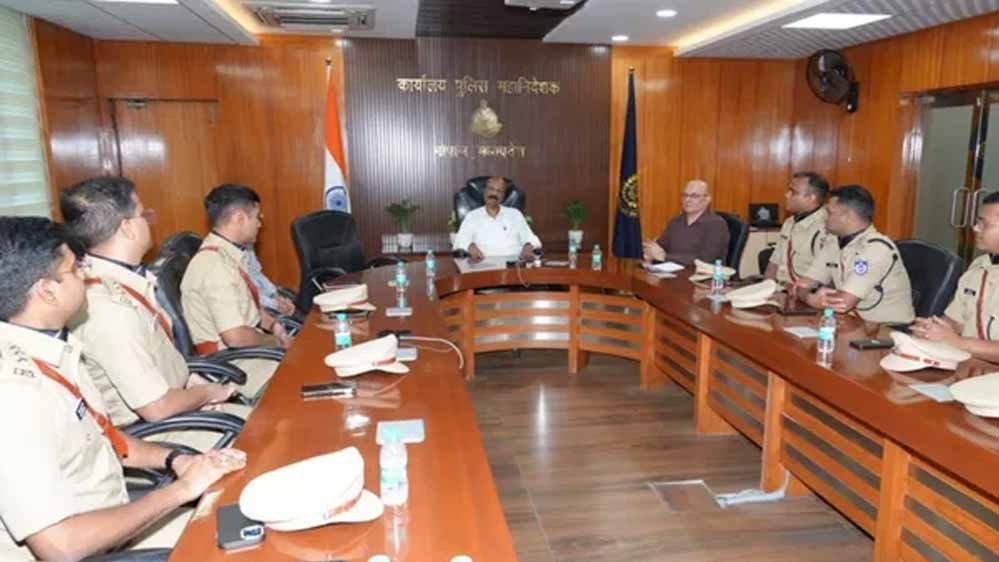 अमित शाह के दौरे से पहले पुलिस अलर्ट, PHQ में DGP ने ली तैयारियों की बैठक