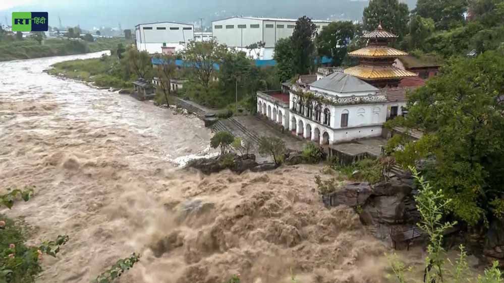 नेपाल में फिर प्राकृतिक आपदा का कहर, सैकड़ों घर तबाह; 21 की मौत