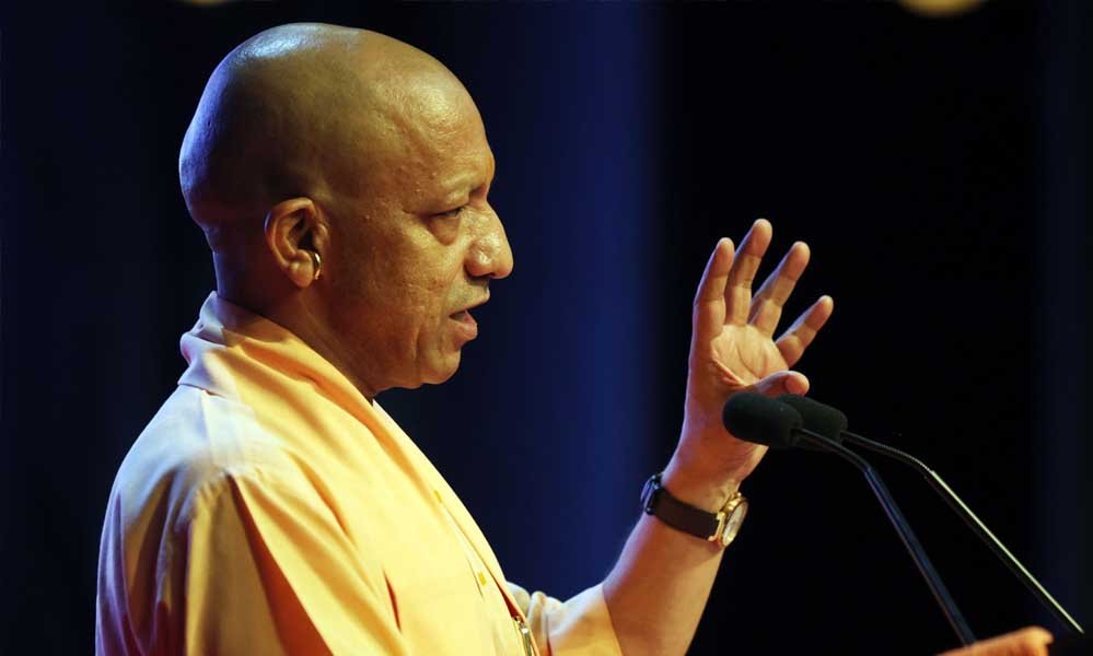 CM Yogi का युवाओं पर फोकस, जन्माष्टमी से पहले 5 बड़े तोहफों से खुले तरक्की के नए रास्ते