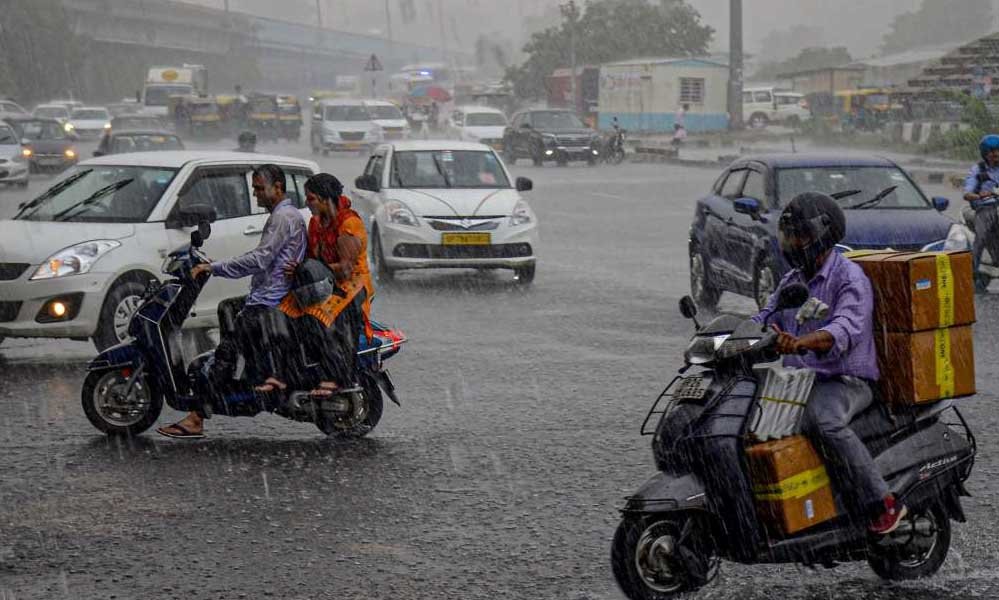 MP Rain Alert: स्ट्रॉन्ग सिस्टम से प्रदेश में आफत की बारिश, 22 जिले प्रभावित; सतना में स्कूल-कॉलेज की छुट्टी