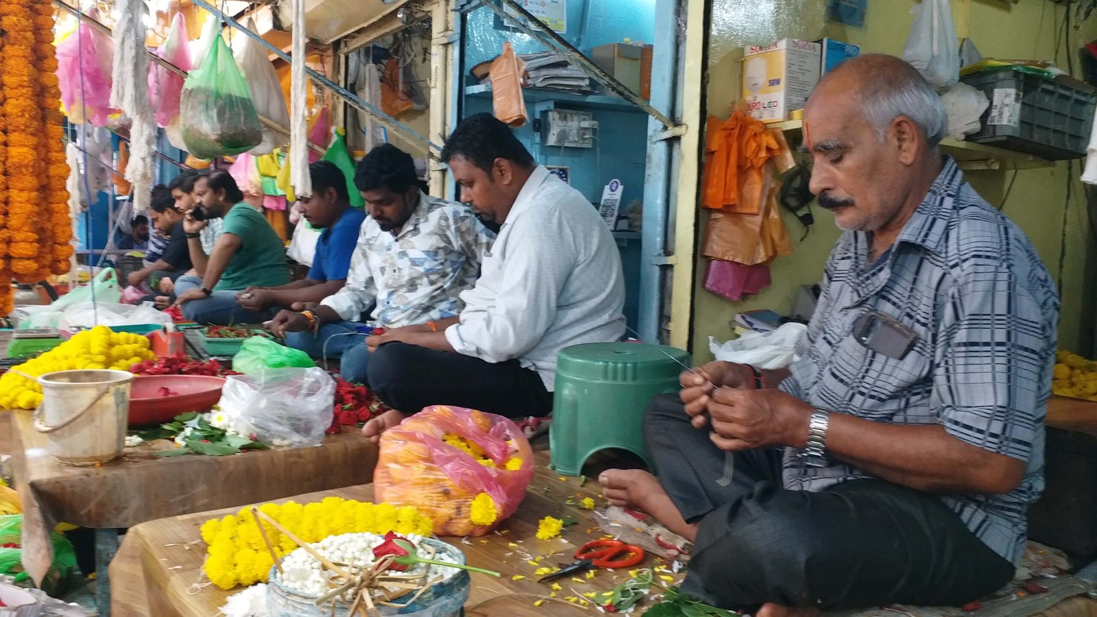 राजधानी रायपुर में गणेश उत्सव के दौरान 25 लाख तक का कारोबार