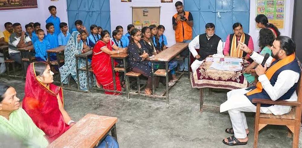 बिहार के सरकारी स्कूलों में कंप्यूटर की पढ़ाई अनिवार्य, 2-3 स्कूलों पर होगा एक इंस्ट्रक्टर