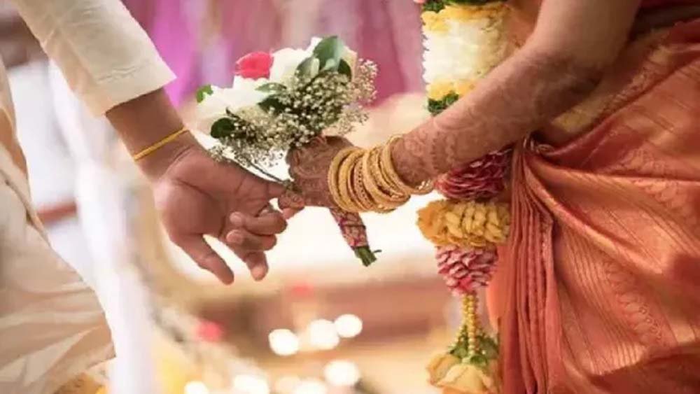हिसार गांव में प्रेम विवाह पर रोक का प्रस्ताव, निर्वाचित पंचायत ने फैसले से बनाई दूरी