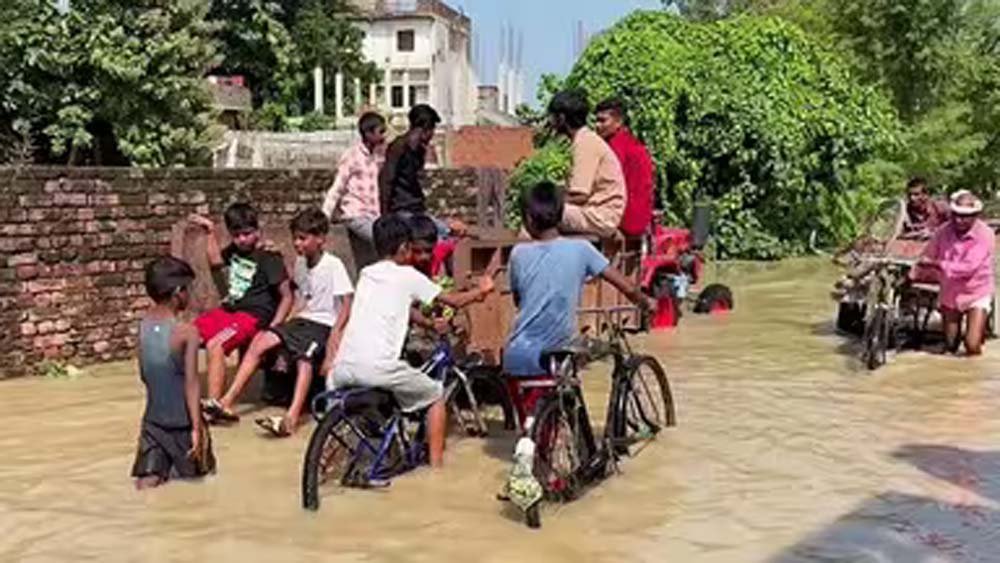बिहार में बाढ़ से हालात गंभीर, गंडक-बागमती के बढ़े जलस्तर ने बढ़ाई चिंता