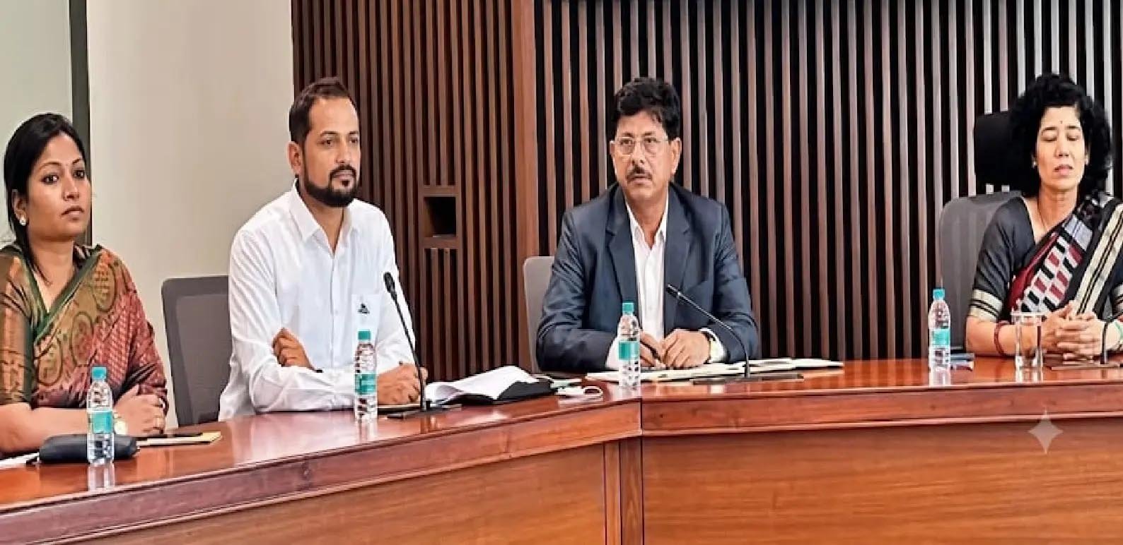 देश में पहली बार झारखंड में लागू होगा नया स्वास्थ्य मॉडल, 5 राष्ट्रीय कार्यक्रम होंगे एक साथ