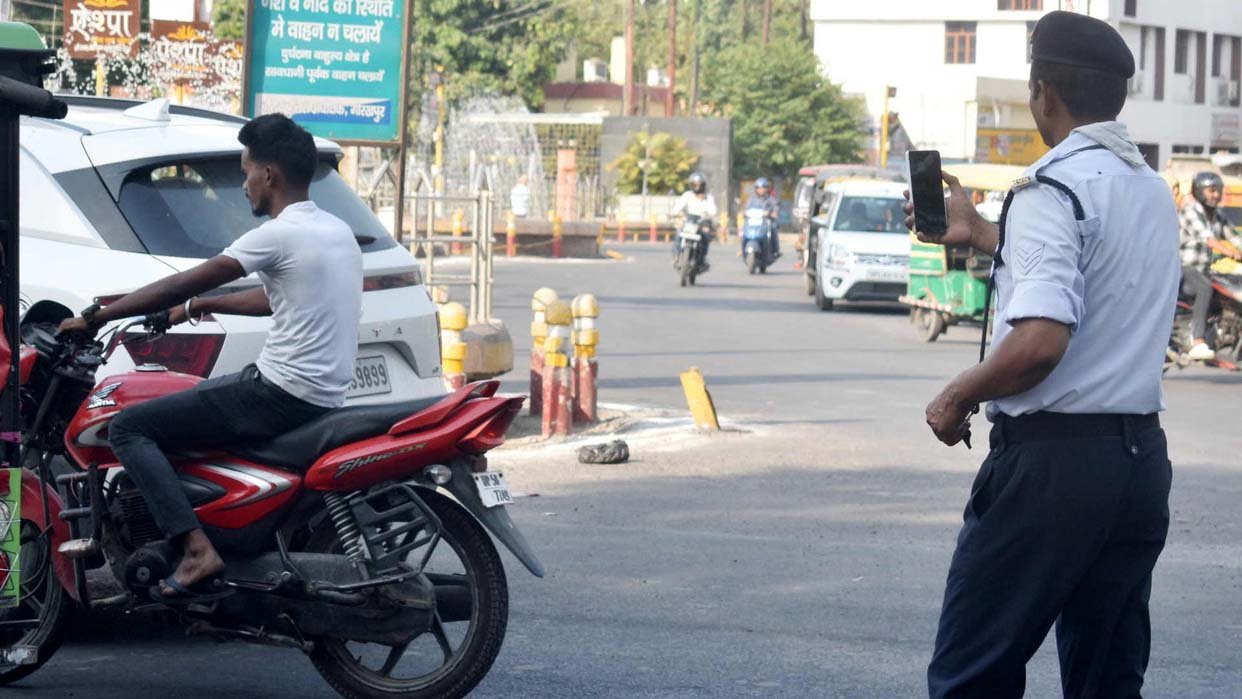 नए ई-चालान सिस्टम में कई नए विकल्प, शराब और मॉडिफाइड साइलेंसर पर भी कार्रवाई