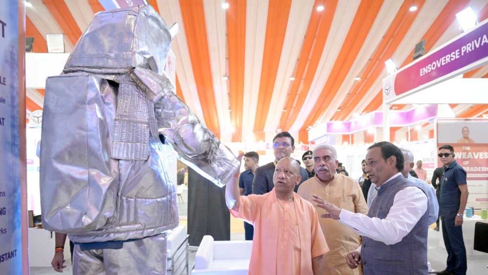 टेक्सटाइल सेक्टर में यूपी लिखेगा विकास की नई कहानी, ‘अल्टीमेट पोटेंशियल’ को लेकर बोले CM योगी