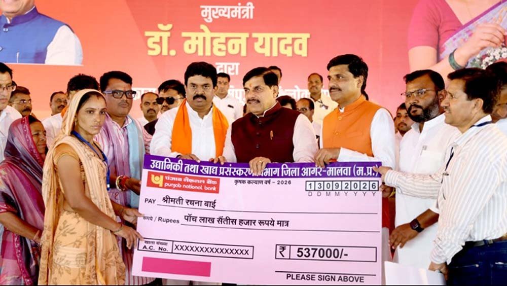 सरकार  गांवों, पंचायतों, कस्बों सभी जगह पहुंचेंगी मुख्यमंत्री सुगम परिवहन सेवा की बसें