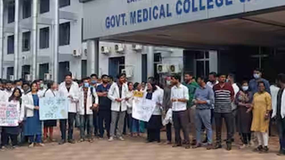 CG में जूनियर डॉक्टरों की हड़ताल पर ब्रेक, 7 दिन के लिए टली