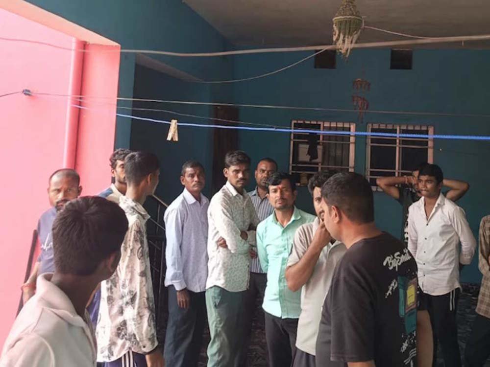 पत्नी और दो मासूम बच्चों की हत्या से रायपुर में सनसनी, पति पर आरोप