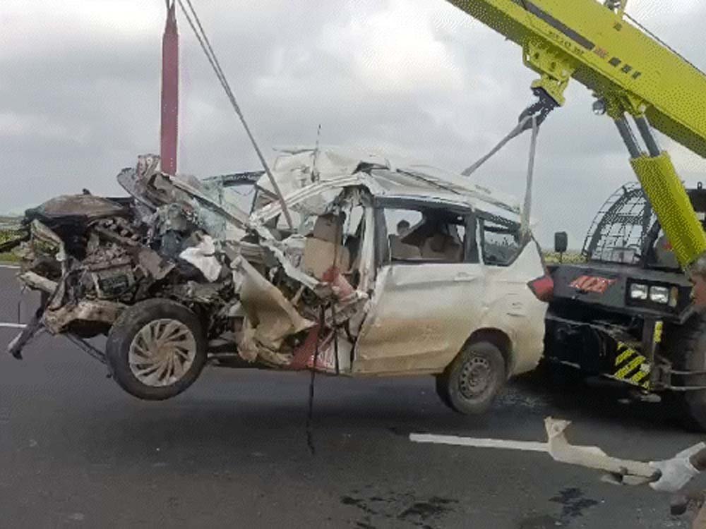 रतलाम में एक्सप्रेस-वे पर दो सड़क हादसे, 4 की मौत; 8 घायल